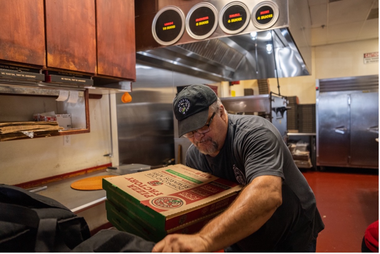 how-pizza-factory-stays-ahead-of-the-curve-in-the-fast-casual-dining